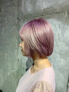 モーント(MOND) シンプルミニボブ♪