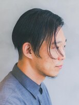 ニーイチイチ(211)&nbsp;メンズ前下がりセンターパート/ダークアッシュ