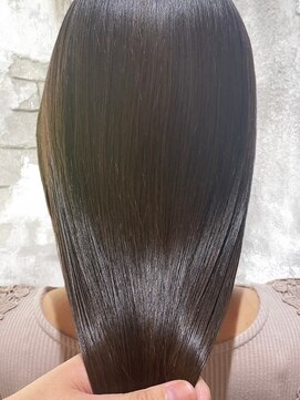 イチゴイチ(151e) 【151e_戸塚】*髪質改善＋ストレート＋トリートメント*