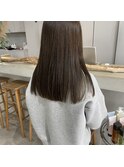 赤み消し透明感オリーブグレージュ!ぱつっとカット◎