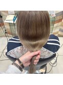 赤みを打ち消すマットベージュ！