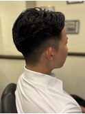 ビジネスパーマスタイル＜理容室＞【床屋／眉毛カット／メンズ］