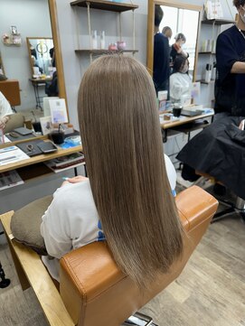 ルチナ 秦野(Lucina) ロングハイトーン