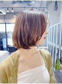 シースルーバング艶ボブ顔周りカットグラデーション