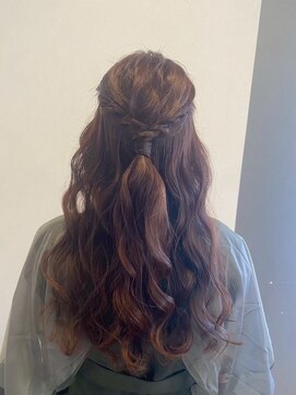 リム(Limb) 【艶髪】お呼ばれヘア ふわふわハーフアップ