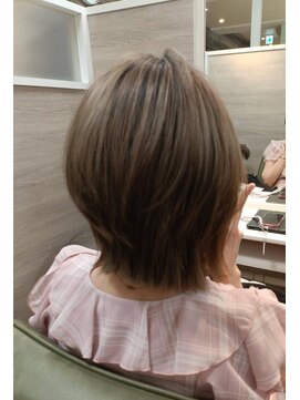 アバーブ ギンザ(Above Ginza) 20代30代40代50代◎切りっぱなしレイヤー