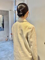 サヴィー(suvvy)&nbsp;タイトヘアセット