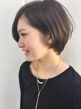 キアラ(Kchiara) 大人可愛い耳かけショート/kchiara/川野直人