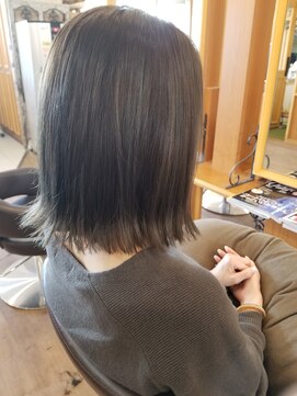 ルークス 中央林間(LOOOKS) カーキブルージュ×外ハネ ボブ