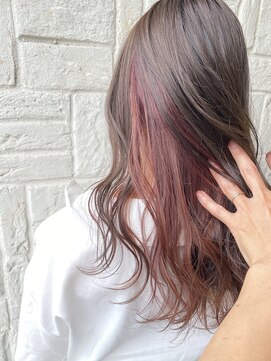 ジャップ(Jap) ケアブリーチインナーカラー×エモピンク