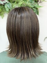 パチャールヘアー(PACAR HAIR)&nbsp;カーキハイライト×外ハネボブ