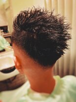 リバティシェアバーバー 銀座2nd(LIBERTY SHARE BARBER)&nbsp;外国人風　スキンフェード×ツイストパーマツイストパーマ