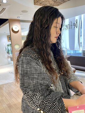 ビファインイーハアヴェダ(Befine e-ha AVEDA) くりくりスパイラルパーマ★