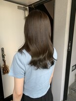 テテ ニコ(tete nico)&nbsp;ロングヘア　×   オリーブカラー