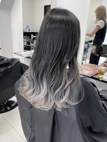 アライブ キチジョウジ(ALIVE Kichijoji) ホワイトシルバーグラデーションカラー