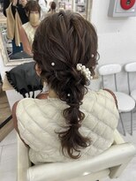 プティクローシェ バイ クオーレ(petite cloche by CUORE)&nbsp;王道編み下ろし お呼ばれヘア