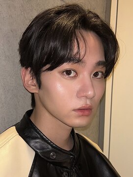 フリーラ 表参道(freera) メンズダウンパーマ大人センターパート