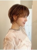 say.ショートボブひし形ショートハイライトヘーゼルグレージュ