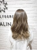 エドル　透け感アッシュ