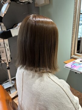 ルポヘアー(Repos Hair) 外はね王道ベージュ