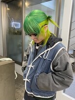 オーン(OOn)&nbsp;グリーンとグリーンでコントラストデザイン