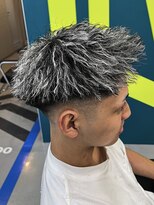 ダズルヘアラッシュ(DAZZLE hair RUSH)&nbsp;名古屋八事金メッシュシルバーメッシュ細め太めハイライトパーマ