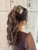 アース 会津若松店(HAIR&MAKE EARTH)&nbsp;華やか編みおろしアレンジ