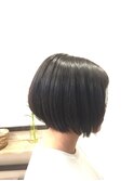 前下がりボブ