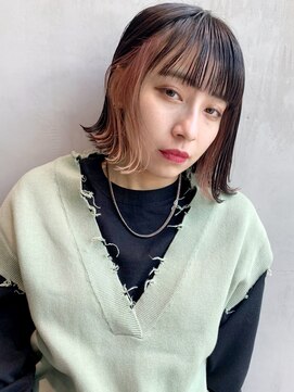 アイティー バイ アルバム 中野店(IT by ALBUM) 外ハネワンカール_厚めバングローライトスリークボブ_27090