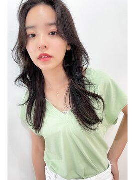 ジーナ 名駅(XENA.) 《xena/中島》韓国人の様な顔まわり＋ブルーグレージュ