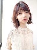 大人可愛い20代30代40代小顔ワンサイドショートボブ丸み前下がり
