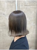 ブリーチ毛を活かしたグレージュカラー