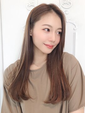 ラベスト バイ セロ 池袋メトロポリタン前(LOVEST by CERO) ロング/アッシュベージュ［池袋駅 髪質改善 弱酸性縮毛矯正］