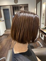 ヘアーサロン キキョウ(hair salon kikyo) 毛先に重さをもたせた丸みのあるショートボブスタイル