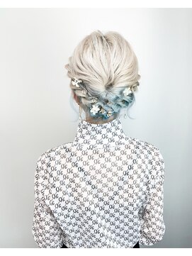 キラ(KIRA) パーティーヘアセット