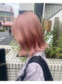ピンク