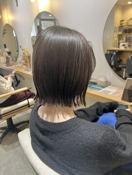 パラゴ(PARAGO.) 切りっぱなしボブ☆