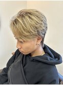 フェザースタイル