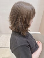 コーエン(cowen) こなれミディアム短め前髪グレージュゆるふわウェーブ似合わせ