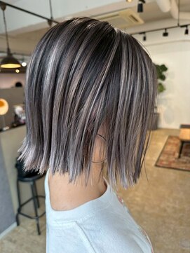 メリー オオサカ(Merly Osaka) clear silver balayage