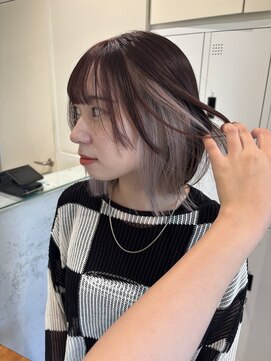 アローム(alom) イメチェン/ホワイトブロンド/外ハネボブ/美髪/茅ヶ崎