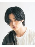 ニュアンスパーマでつくるセンターパートウルフ