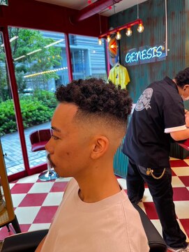 キングスマントーキョー 立川店(KINGSMAN TOKYO) ボルサリーノパーマ