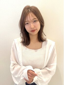 スウィートラヴィール(Sweet Ravir)の写真/『色素薄めで触れたくなる透け髪☆クリーミーベージュカラー』誰かに見せたくなるような柔らかさと抜け感☆