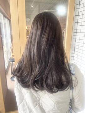 マルソー オリーブグレージュカラー×ロングスタイル