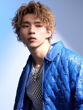アストラ(ASTRA) MEN’S HAIR/サーフカール/刈り上げセンターパート/札幌