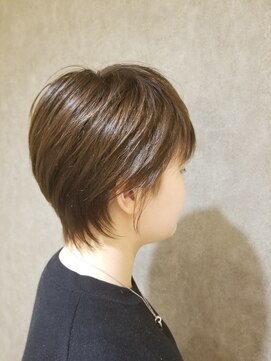 ランプ(Lamp) グレージュガーリーショート【lamp】