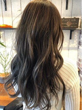 クアトロ(KUATRO) 大人カラー