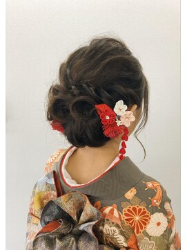 ヘアアンドメイク オプシス(Hair&Make OPSIS) 背の高い方の振袖ヘアスタイル
