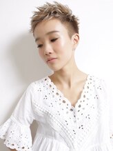 【予約の取れない人気店☆】大人女性のハイライト☆髪だけではなく人を綺麗に魅せるヘアカラーが自慢◎